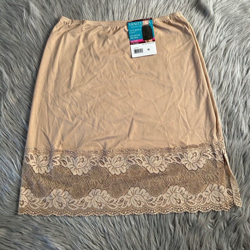 Vanity Fair Radiant Collection Half Slip Womens Size Small 18" Brown Floral Lace